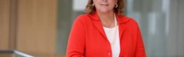 Güler Sabancı: 'Sanayi 4.0 uygulamalarından, kompozit gibi yeni iş kollarına her türlü fırsatı değerlendireceğiz.'