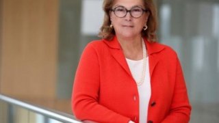 Güler Sabancı: 'Sanayi 4.0 uygulamalarından, kompozit gibi yeni iş kollarına her türlü fırsatı değerlendireceğiz.'