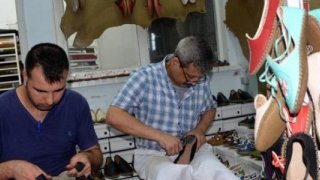 Hükümlüler Hem Meslek Öğreniyor Hem Ekonomiye Katkı Sağlıyor