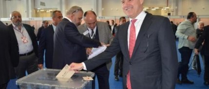 İzmir Ticaret Odası Seçimlerine Yoğun Katılım