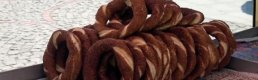 İzmit'te Simit Tezgahları 1 Milyon 147 Bin Liraya Kiralandı
