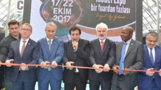 'MODEF EXPO' mobilya fuarı kapılarını dünyaya açtı