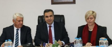 Suriyeliler İçin Dil ve İş Fırsatı