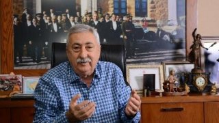 TESK Başkanı Palandöken: İşi bozulan esnafa bir darbe de bankalar vuruyor