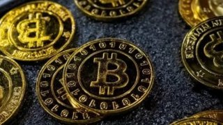 14 yıllık Bitcoin tarihinin işlem ücreti rekoru kırıldı