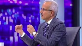 Abdulkadir Uraloğlu: ''16 Yaş Altı Sosyal Medya Hesabı Açmamalı''