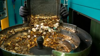 2025 yılında 13 milyonu aşkın altın basıldı