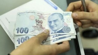 30 bin TL'lik seyyanen zam Meclis gündeminden çıkarıldı