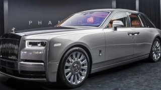 6 Buçuk Milyon Liralık Yeni Rolls-Royce Phantom Türkiye’de İlk Kez Sergilendi