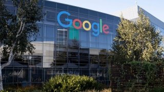 AB: Google yanlış bilgileri kaldırmalı