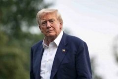 ABD Başkanı Trump'tan Fed'e faiz eleştirisi