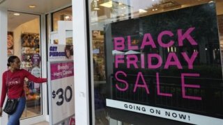 ABD'de 'Black Friday' satışları bu yıl enflasyona rağmen rekor kırdı