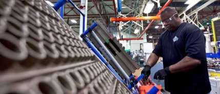 ABD'de imalat sanayi PMI şubatta beklentileri geride bıraktı 