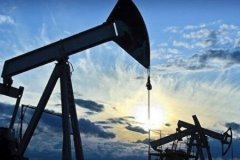 ABD'deki petrol şirketleri Venezuela petrolleri konusunda temkinli