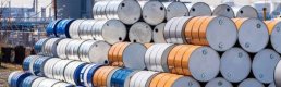 ABD'nin ticari ham petrol stokları beklentilerin aksine azaldı