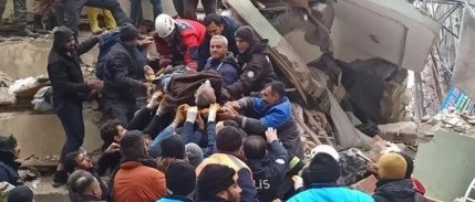 AFAD: Can kaybı 3381'e yükseldi