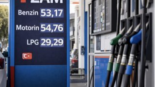 Akaryakıtta indirim sevinci kısa sürecek