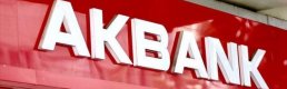 Akbank deprem bölgesinde kredi ve kart ödemelerini 3 ay faizsiz erteliyor