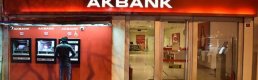 Akbank e-ihracatçı KOBİ'ler için dijital kredi dönemini başlattı