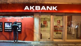 Akbank e-ihracatçı KOBİ'ler için dijital kredi dönemini başlattı