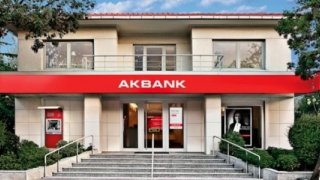 Akbank’tan Türkiye’de Bir İlk : Selfie İle Giriş