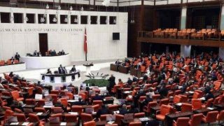 AKP'nin teklifi kabul edildi: Meclis temmuzda tatile girmeyecek