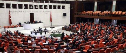 AKP'nin teklifi kabul edildi: Meclis temmuzda tatile girmeyecek