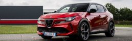 Alfa Romeo'nun ilk elektrikli SUV'u Türkiye'de satışta: İşte lansman fiyatı ve özellikleri