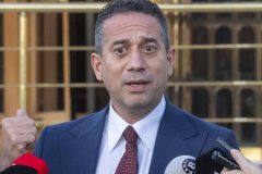 Ali Mahir Başarır: Tahmininde 8 puan yanılan başka bir Merkez bankası var mıdır?