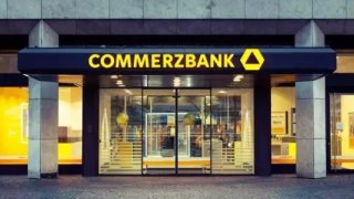 Alman hükümeti 16 yıl sonra Commerzbank'taki hisselerini azaltmayı planlıyor