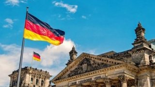 Alman hükümeti uyardı: Ekonomik durum istikrarlı ancak ihracat zayıf