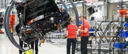 Almanya'da stagflasyon riski arttı: Ekonomik aktivite 38 ayın en büyük düşüşünü yaşadı