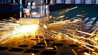 Almanya'da imalat PMI 80 ayın en düşüğüne geriledi