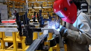 Almanya'da ÜFE yüzde 45,8 artarak rekor seviyede sabit kaldı