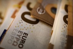 Almanya'da yatırımcı güveni tahminlerin altında kaldı