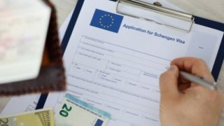 Almanya vizelerde itiraz hakkını kaldırıyor