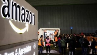 Amazon işçileri yeniden grev kararı aldı