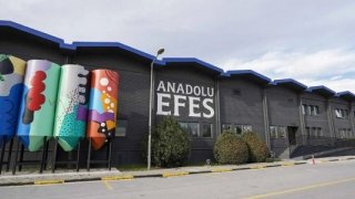 Anadolu Efes KAP’a bildirdi: AB InBev'in Rusya iş kolundaki payını devralacak