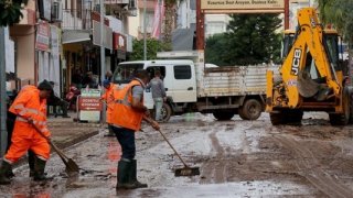 Antalya'da selden etkilenenlere destek ödemeleri başladı