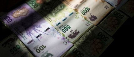 Arjantin, 44 milyar dolarlık kredi için IMF ile görüşecek