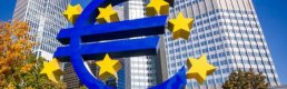 ECB faizi 10 baz puan düşürerek yüzde eksi 0,50’ye indirdi