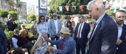 Bakan açıkladı: Antalya'ya gelen turist sayısı 15 milyonu geçti
