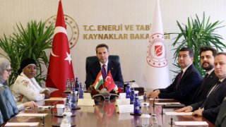 Bakan Bayraktar, Nijer Cumhuriyeti Ankara Büyükelçisi ile buluştu