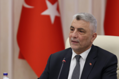 Bakan Bolat: 2025 üretimin ve ihracatın yılı oldu