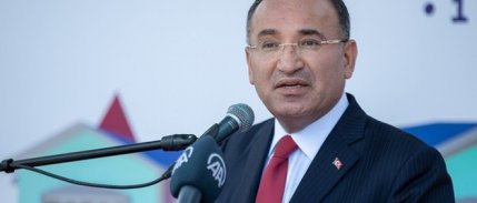 Bakan Bozdağ: Çat kapı icra dönemi kapanıyor