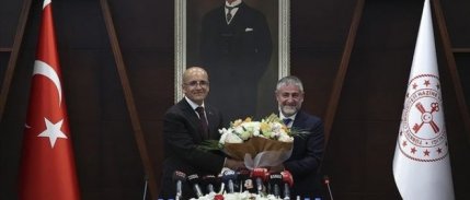 Hazine ve Maliye Bakanı Mehmet Şimşek’ten ilk mesaj