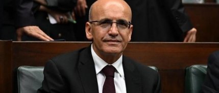 Bakan Şimşek'ten kritik açıklamalar: Kur, krediler, KKM ve emekli maaşları