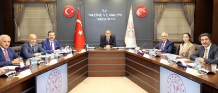 Bakan Şimşek, reel sektör temsilcileriyle bir araya geldi