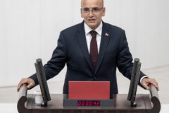 Bakan Şimşek’ten 