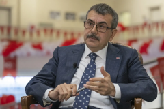 Bakan Tekin, 